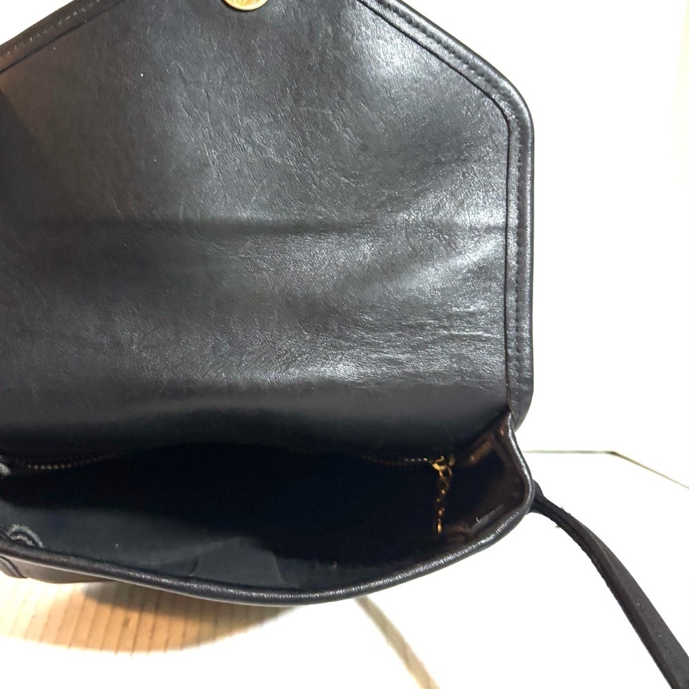 Coach Megan  vintage Elegant Black Leather Crossbody Bag - Picture 5 of 6